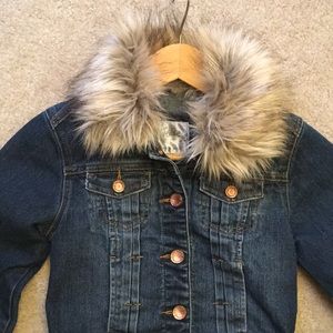 Justice jacket w/ removable faux fur collar sz 8